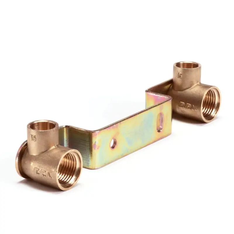 Montagebeugel met muurplaten, messing, inw. capillair x binnendraad, Kiwa, 15 mm x &frac12;", hoh = 150 mm Plaats Bestelling