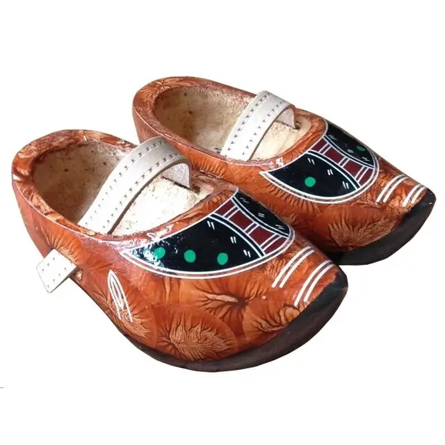 Goedkoop Scherjon Kinder Tripklompen Bruin Maat 29